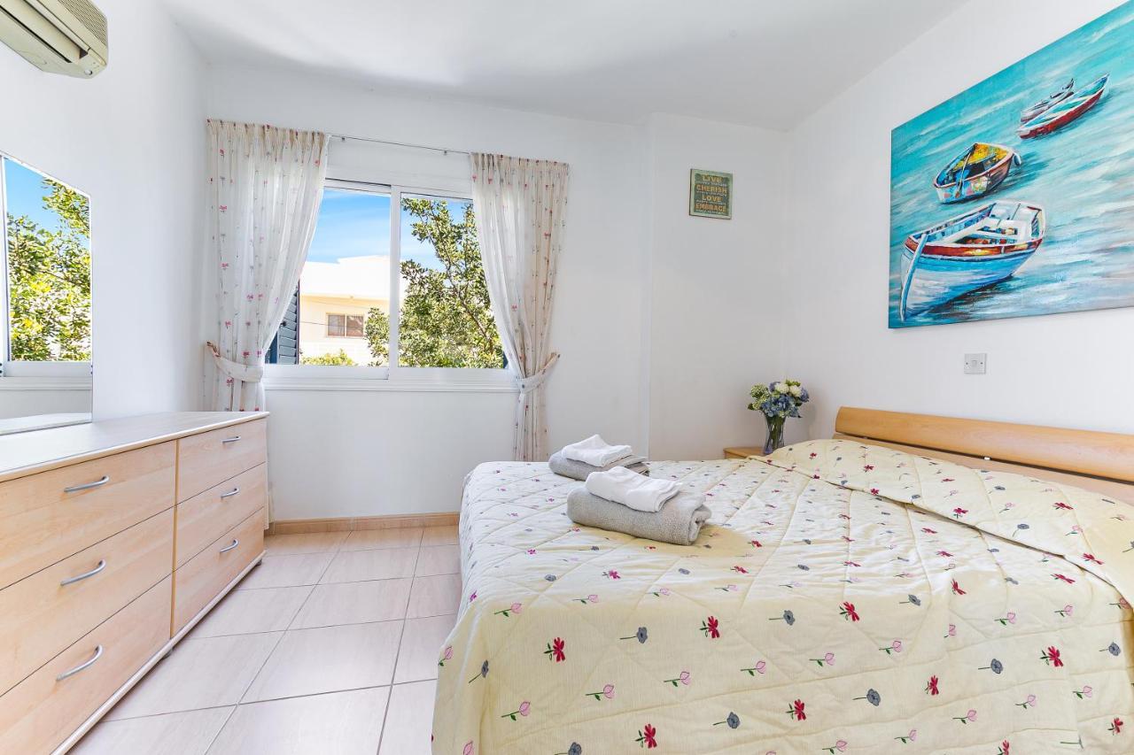Antonia'S Palace Rooftop Jacuzzi Stunning View Paphos Luaran gambar